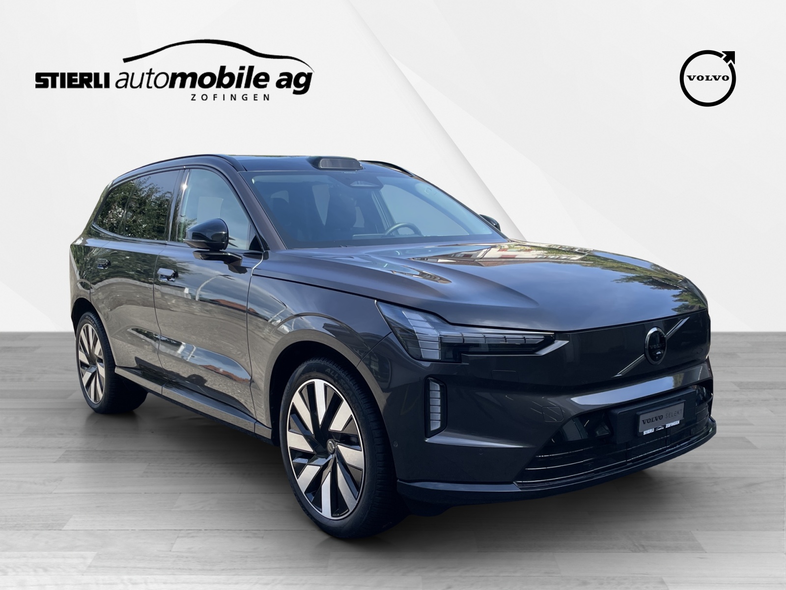 VOLVO EX90 Twin Plus AWD-showroom-element-2