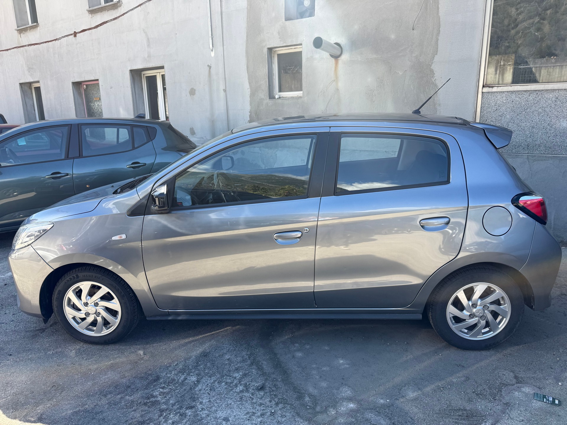 MITSUBISHI Space Star 1.2 CVT Inform-image-1