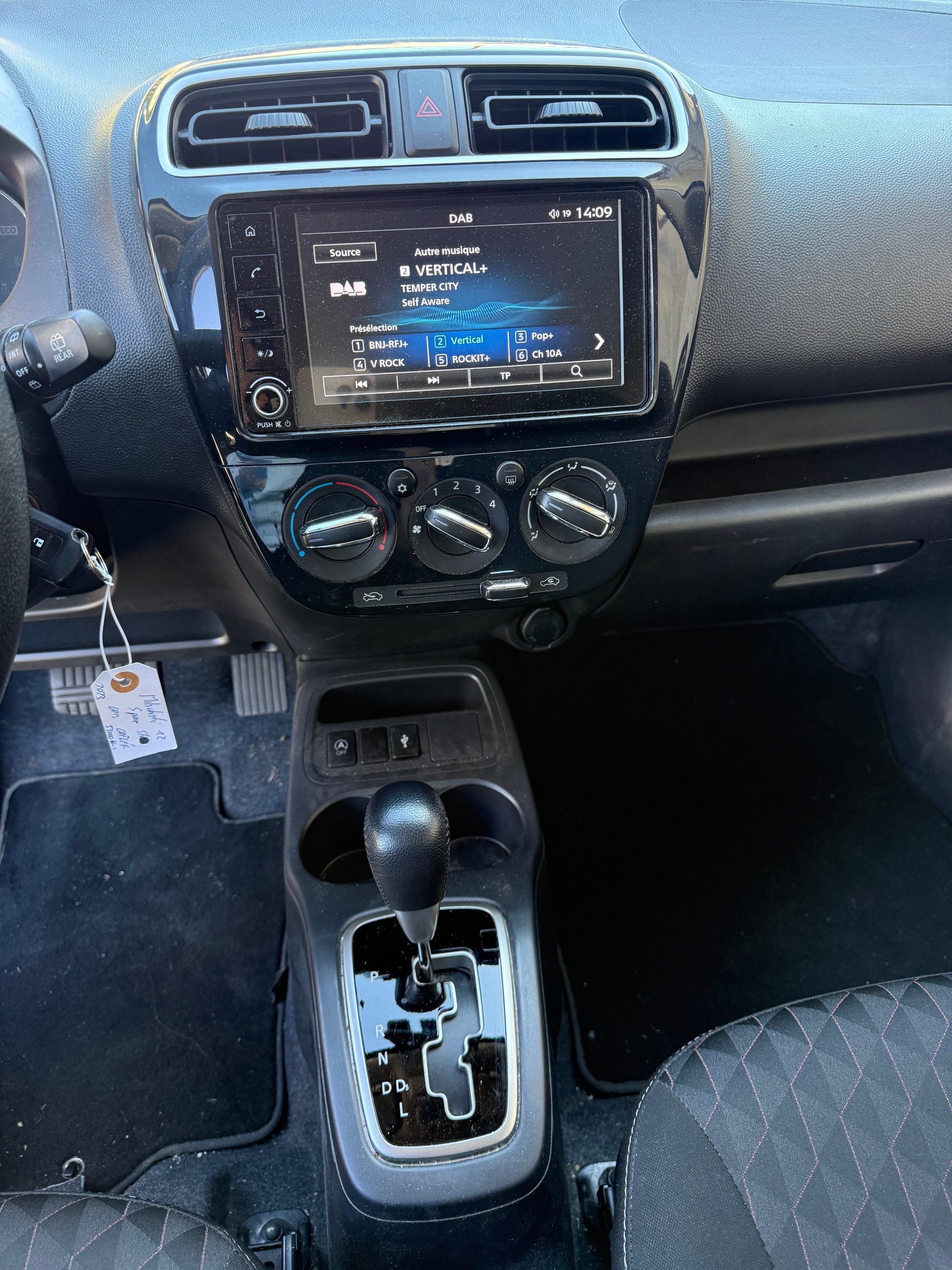 MITSUBISHI Space Star 1.2 CVT Inform-image-14