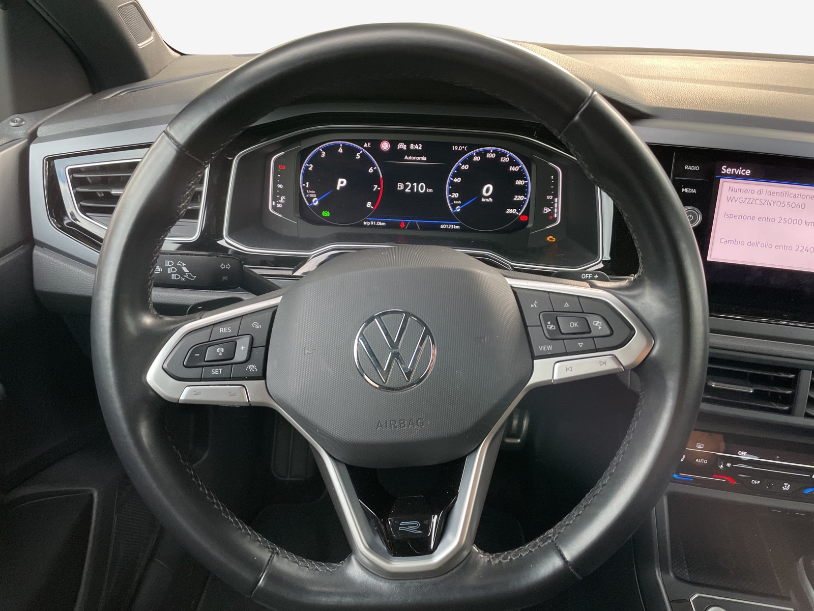 VW Taigo 1.0 TSI R-Line DSG-image-9