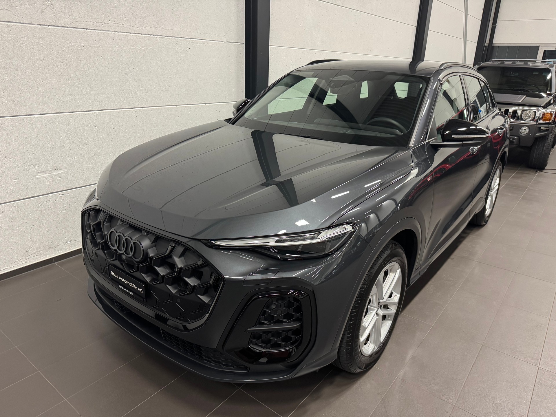 AUDI Q5 TFSI quatto 150 kW S-tronic CH Fahrzeug-image-4