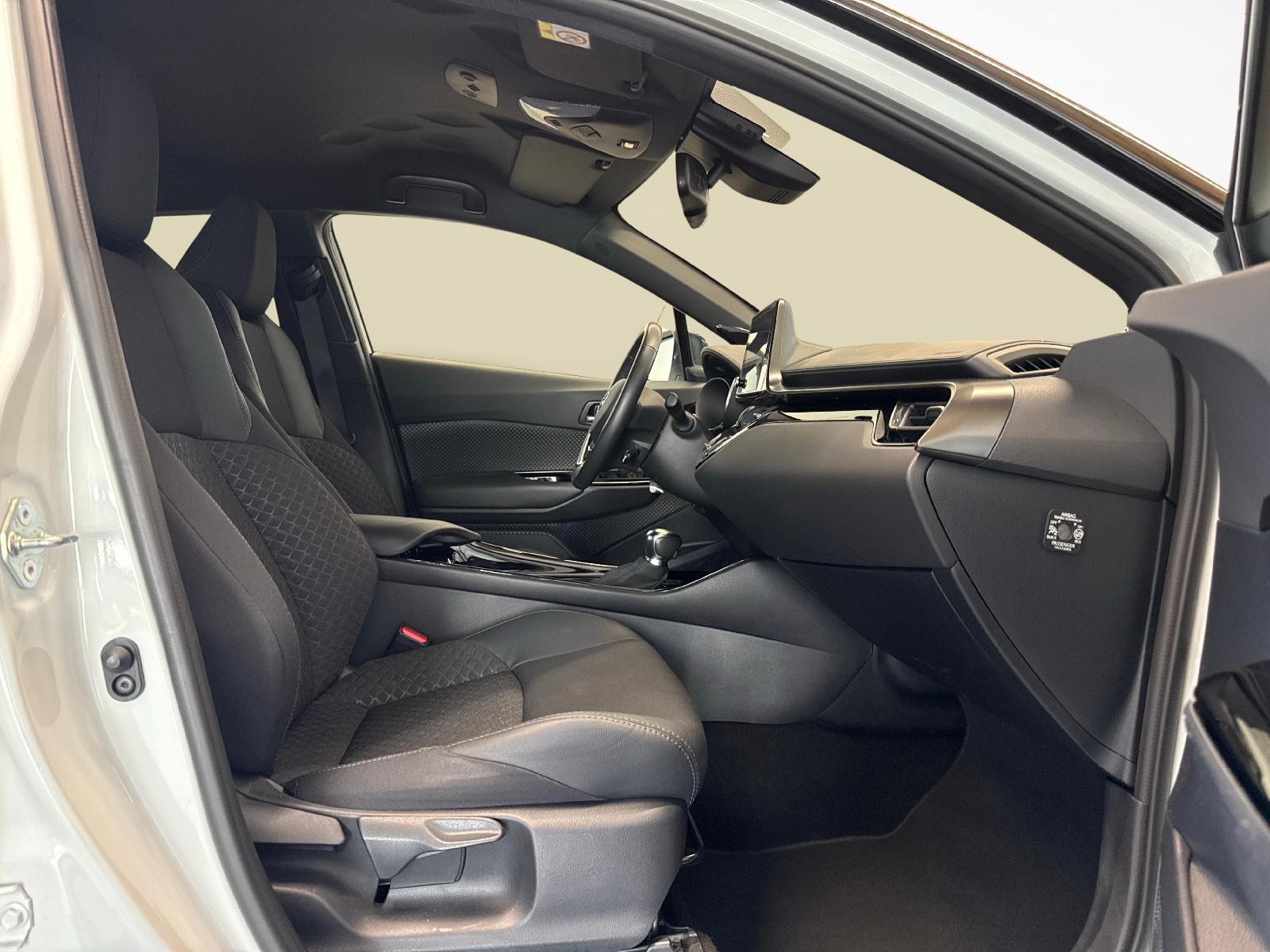 TOYOTA C-HR 1.8 VVTi HSD Trend - Ruote invernali icluse-image-9
