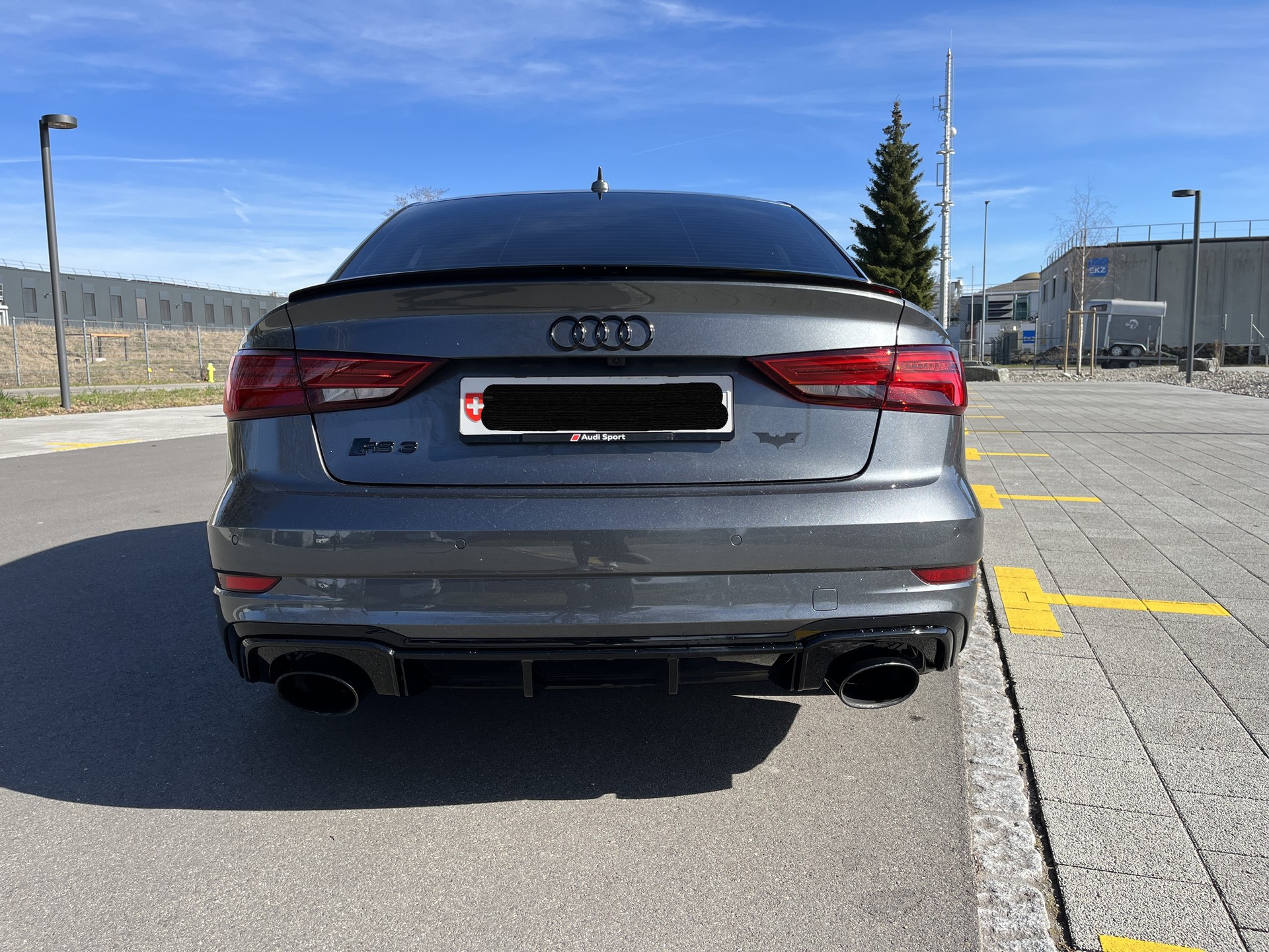 AUDI 2.5 T FSI quattro S-Tronic Limousine ohne OPF, 1. Hand-image-2