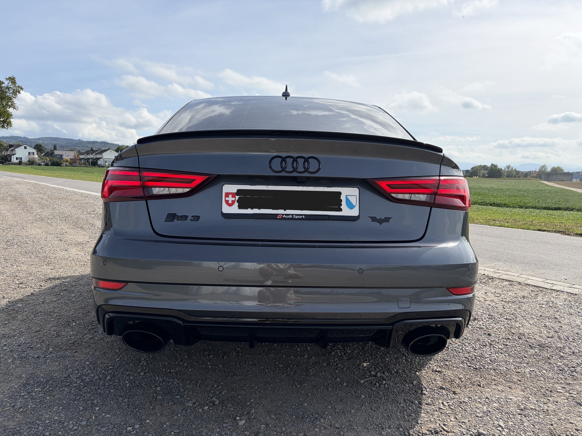 AUDI RS3 Limousine 2.5 TFSI quattro S-Tronic ohne OPF, 1. Hand-image-5