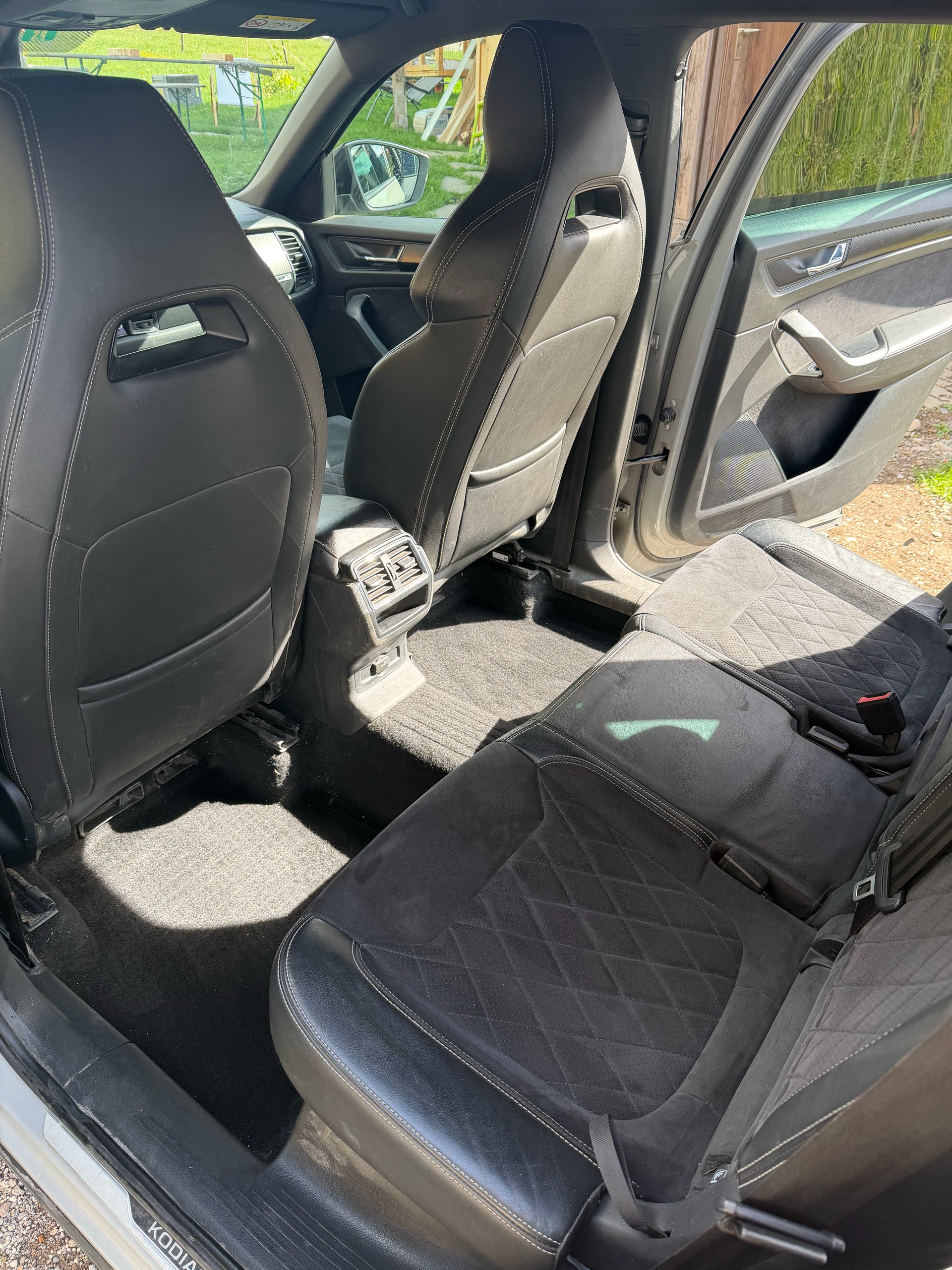 SKODA 2.0 TSI Sportline DSG-image-5