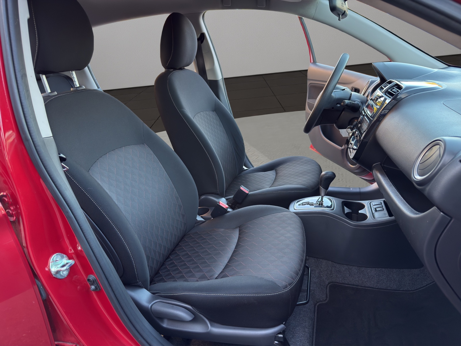 MITSUBISHI Space Star 1.2 CVT Value-image-15
