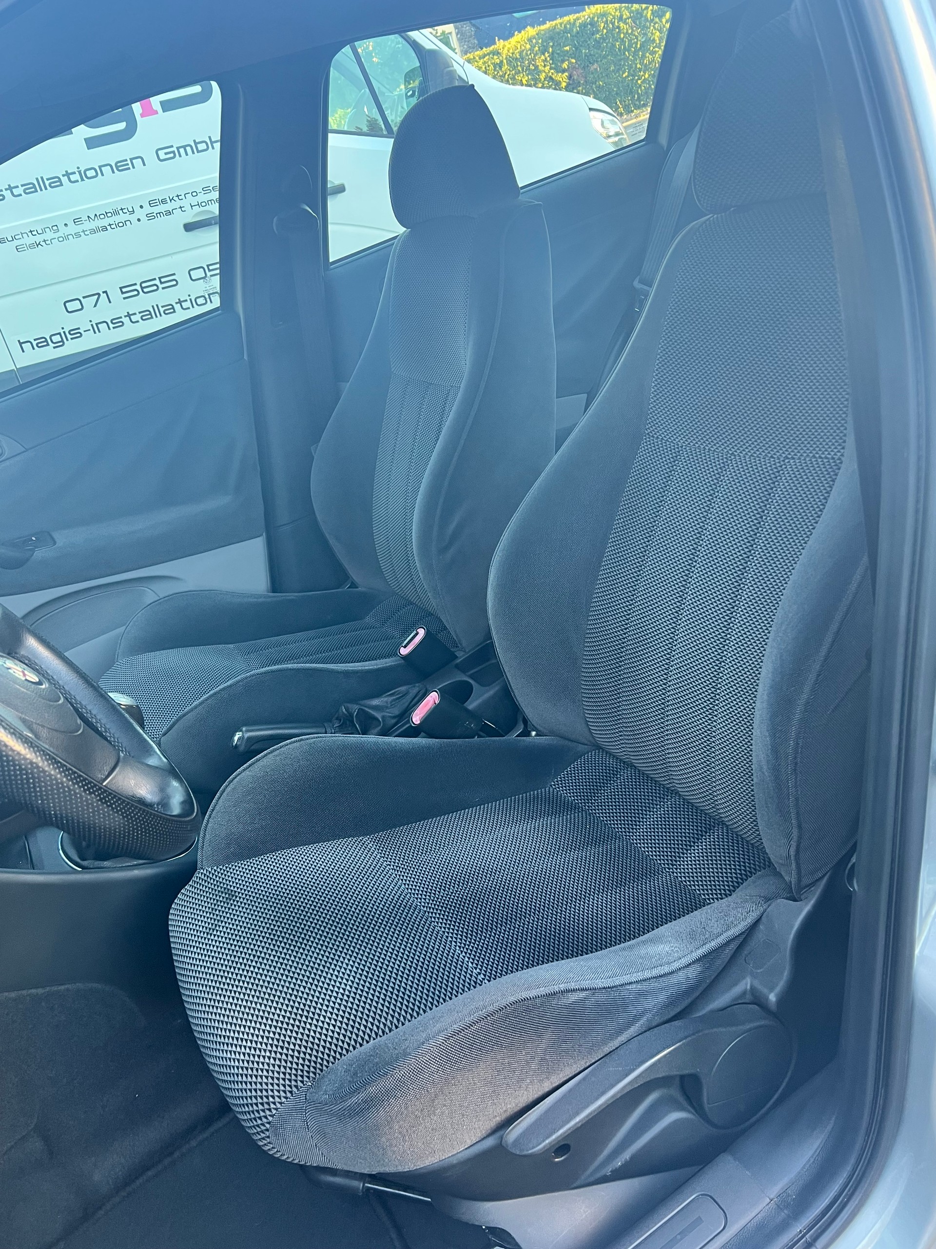 ALFA ROMEO 147 1.6 TS 16V Progression-image-11