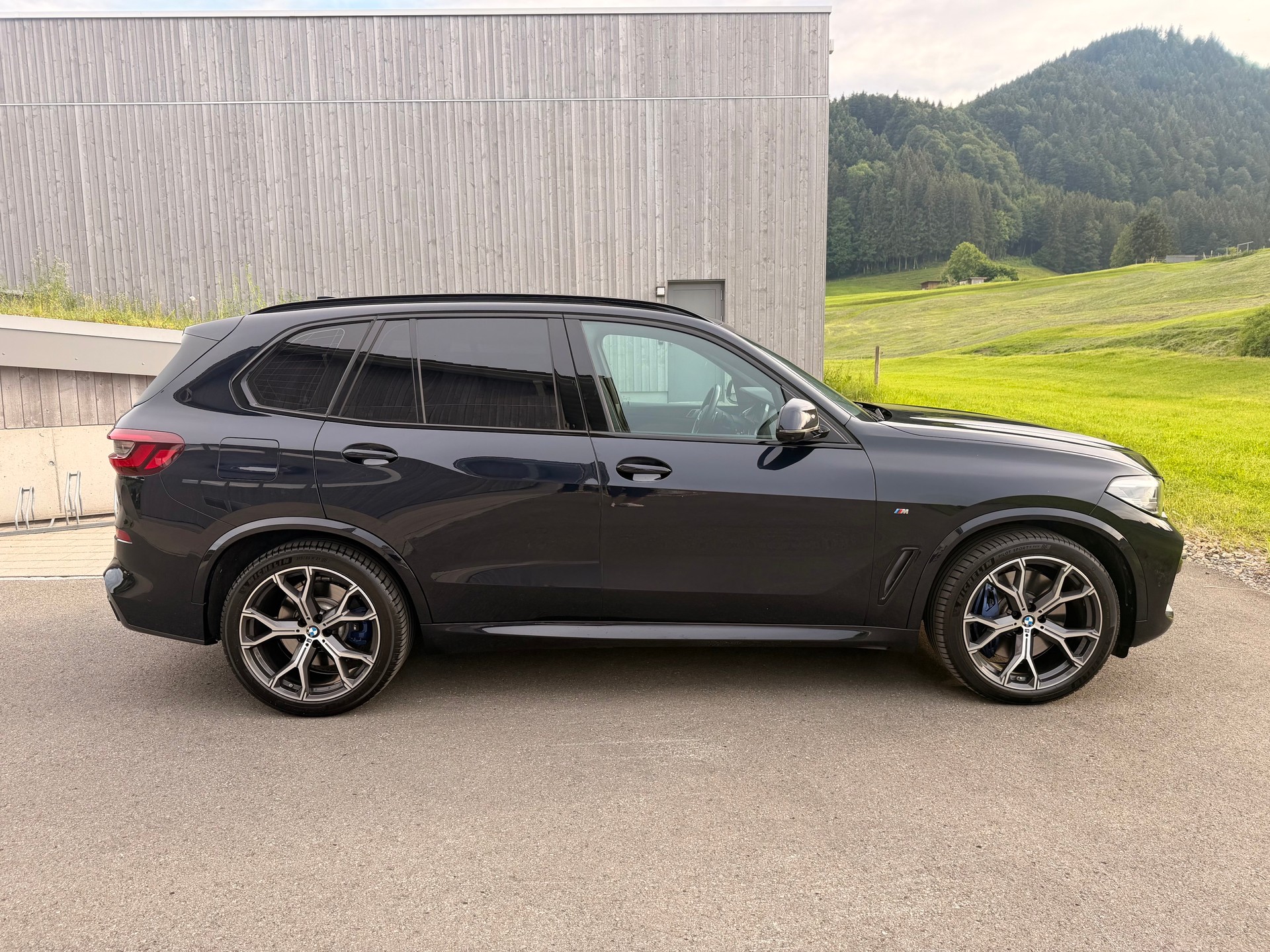 BMW X5 45e xDrive M-Sport-image-3