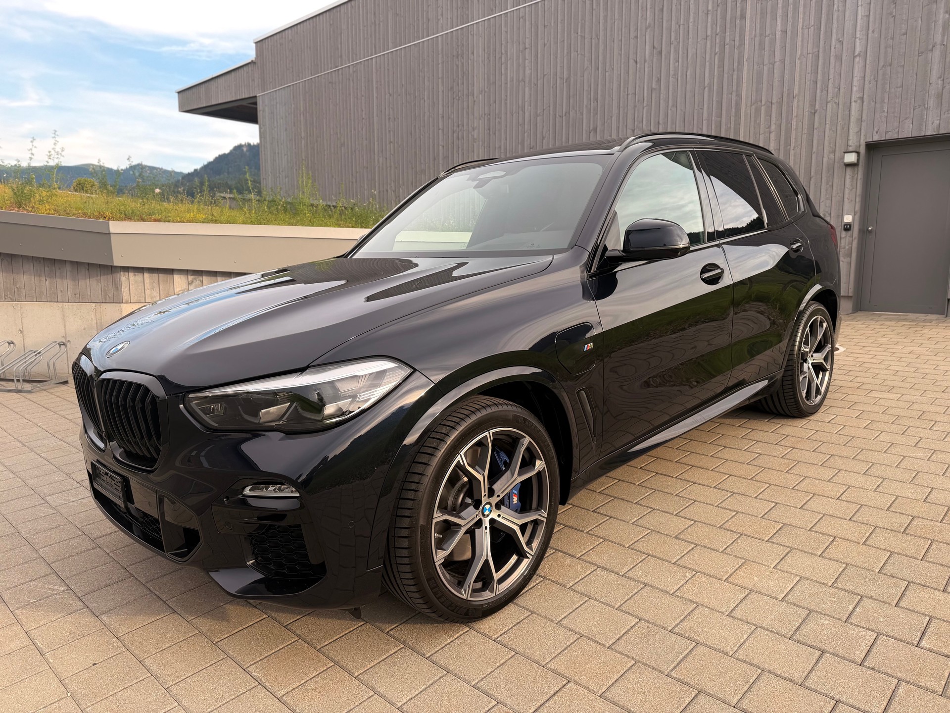 BMW X5 45e xDrive M-Sport-image-0