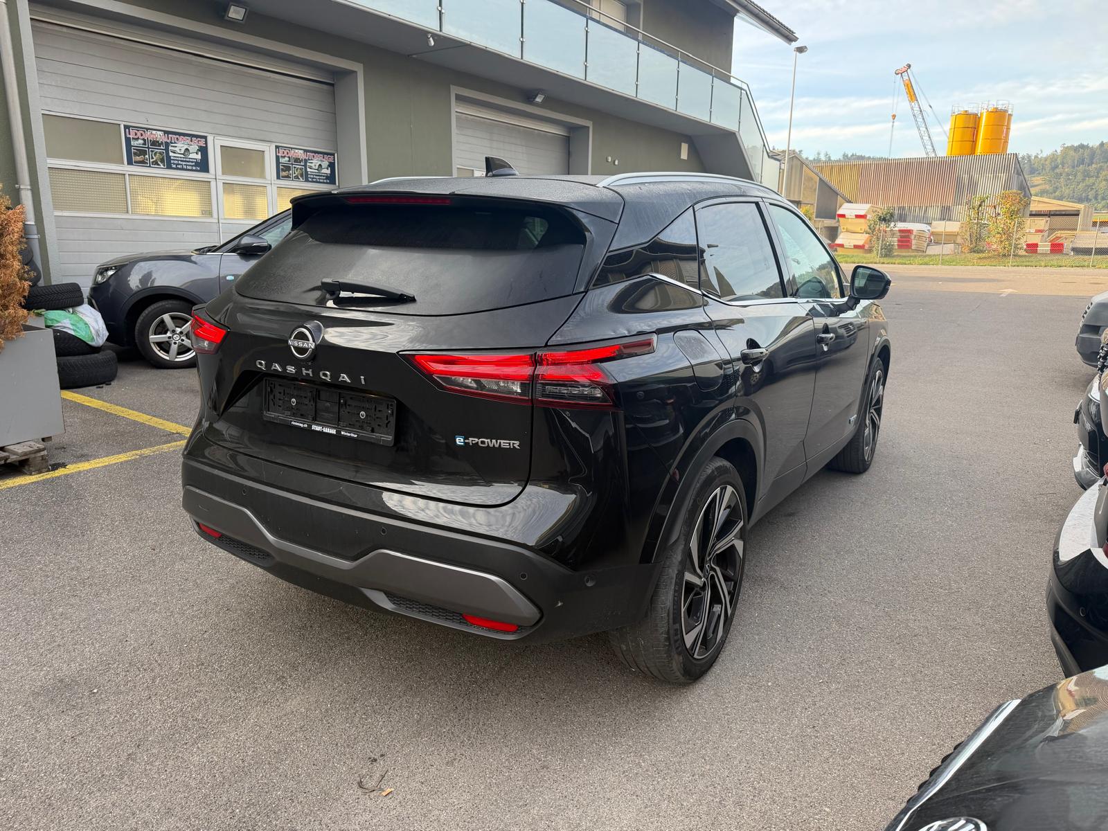 NISSAN Qashqai 1.5 VC-T e-Power Acenta-image-3