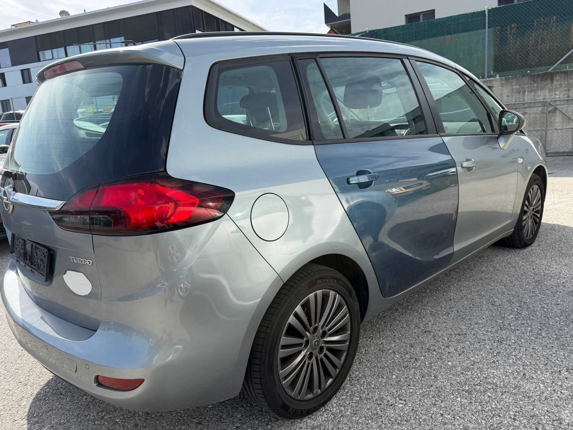 OPEL Zafira Tourer 1.4i 16V Turbo Active Ed. Aut.-image-5