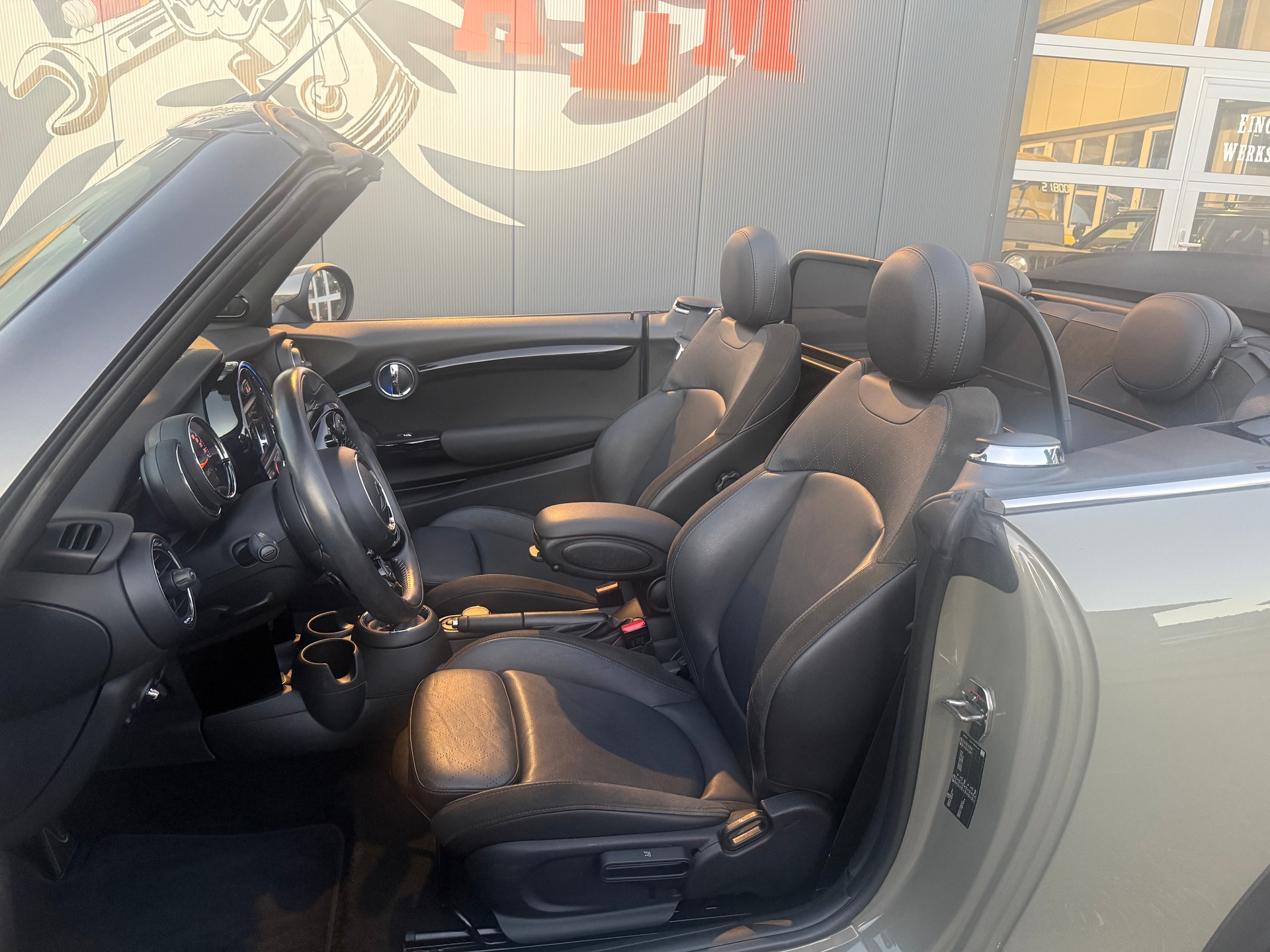 MINI Cooper S Brighton Cabriolet DKG-image-6
