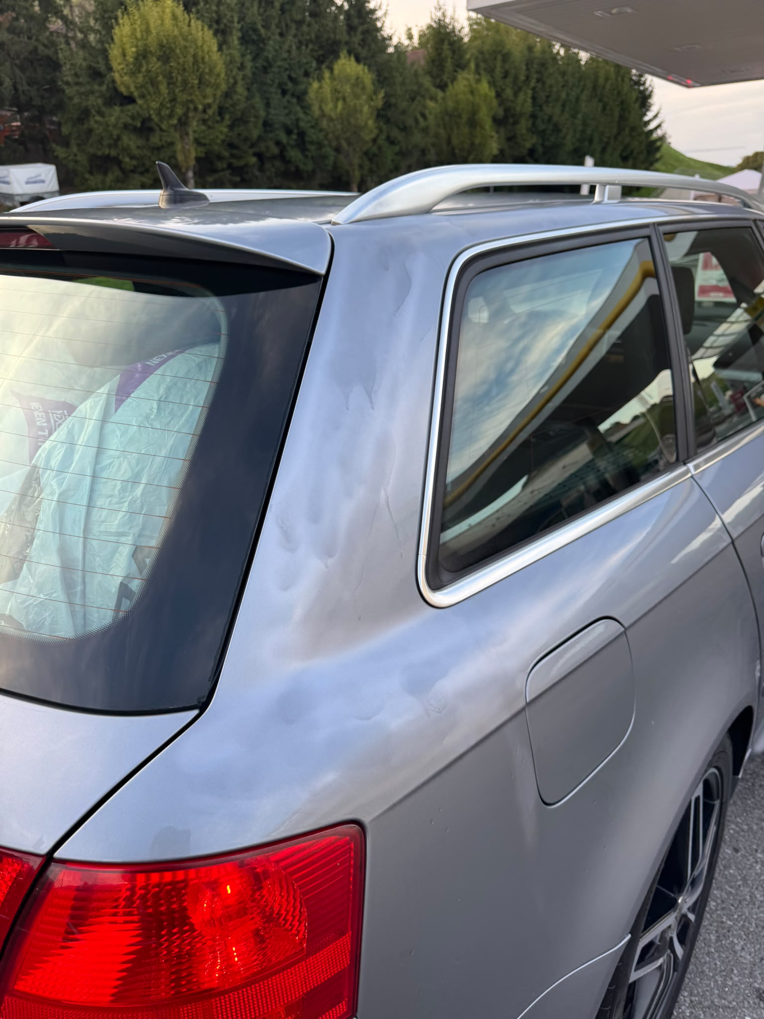 AUDI A4 Avant 3.0 V6 TDI quattro-image-17