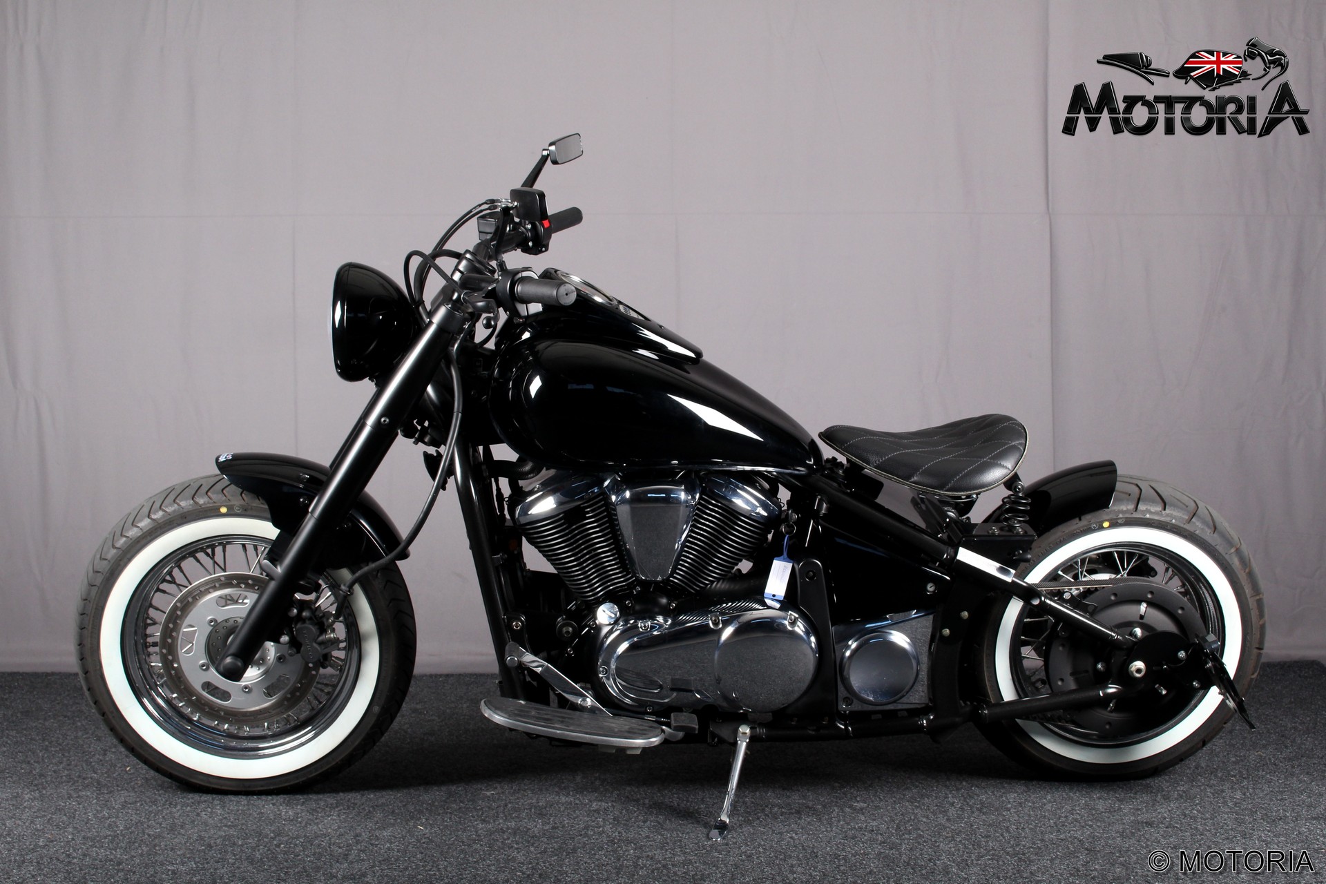 KAWASAKI VN 900 BOBBER-image-5