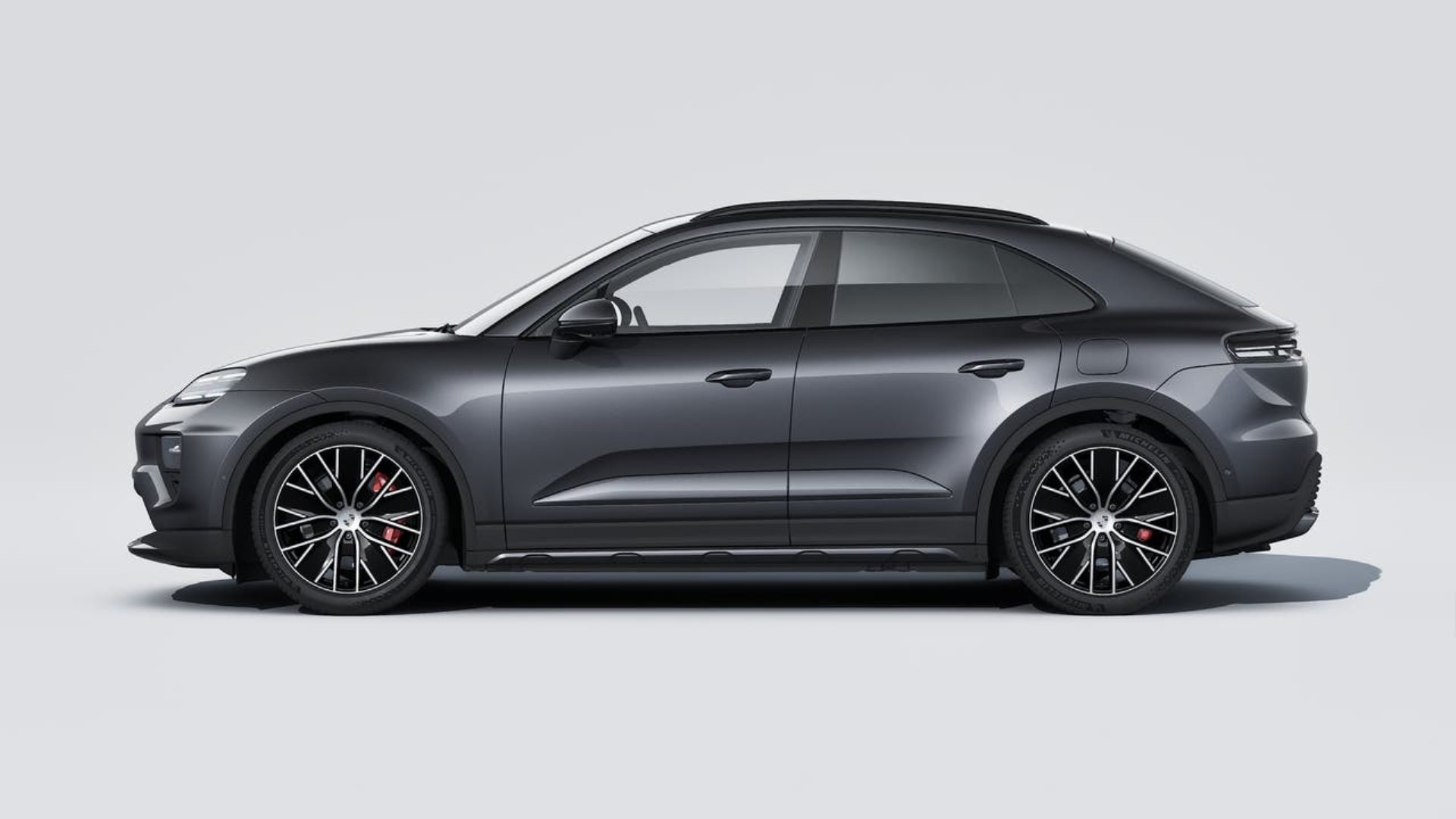 PORSCHE Macan 4S-showroom-element-1
