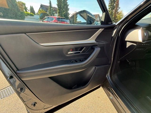 MAZDA CX-60 3.3L e-Skyactiv D 254 MHEV AWD Homura Plus-image-9