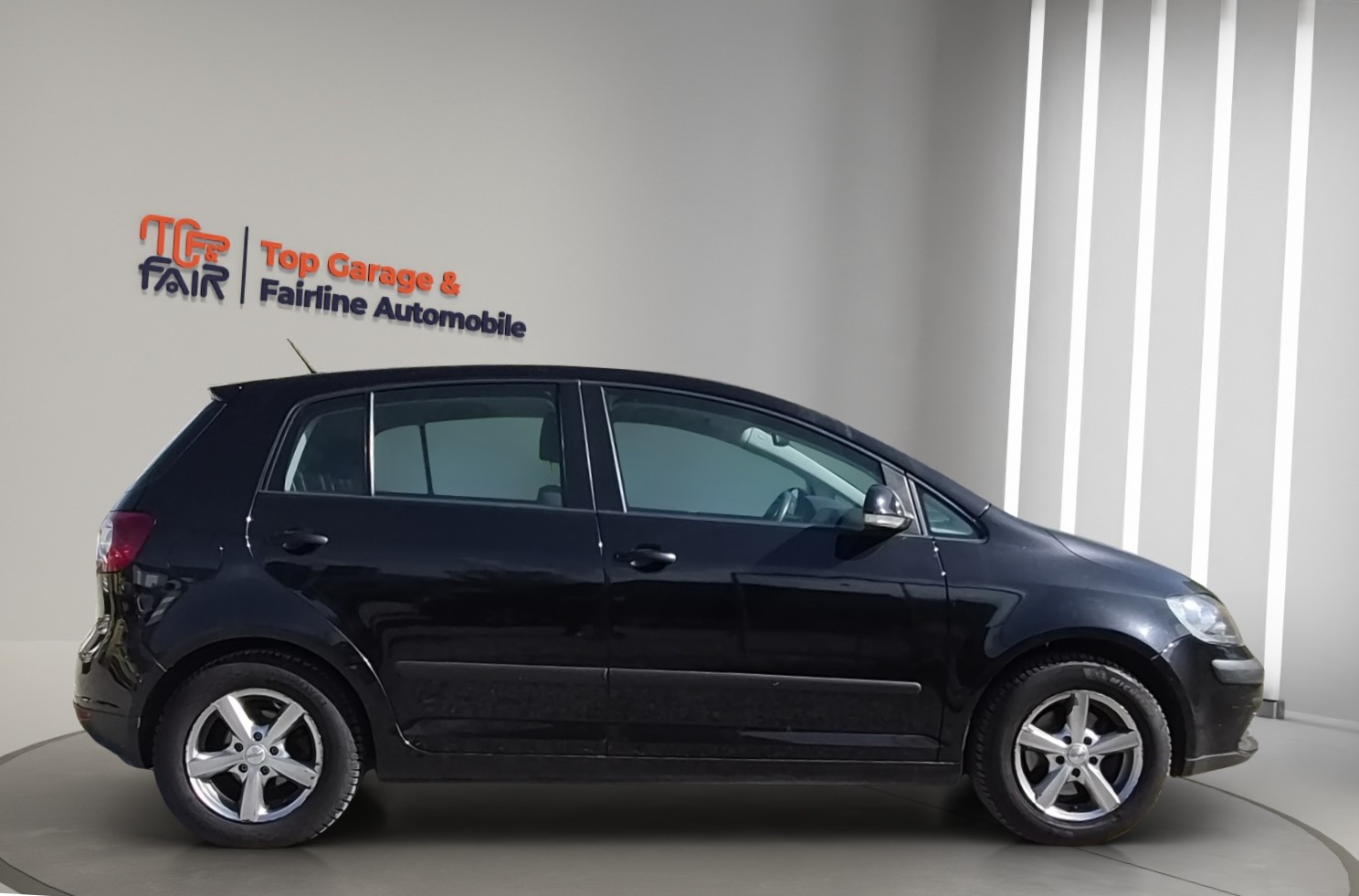 VW Golf Plus 1.6 FSI Trendline-image-4