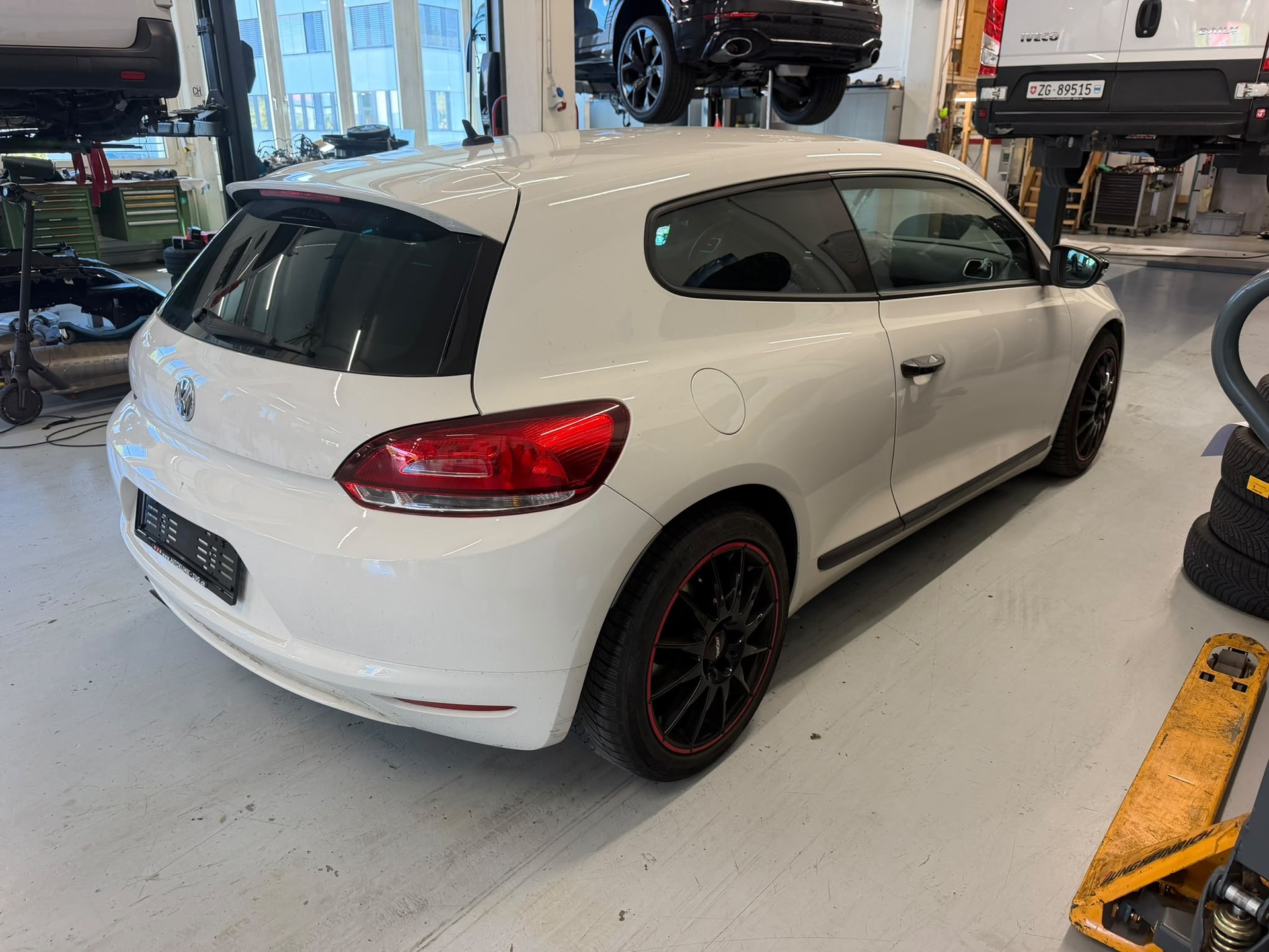 VW Scirocco 2.0 TSI-image-5