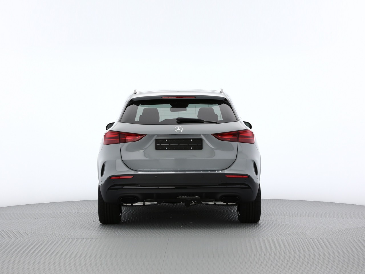 MERCEDES-BENZ GLA 200 7G-DCT-image-3