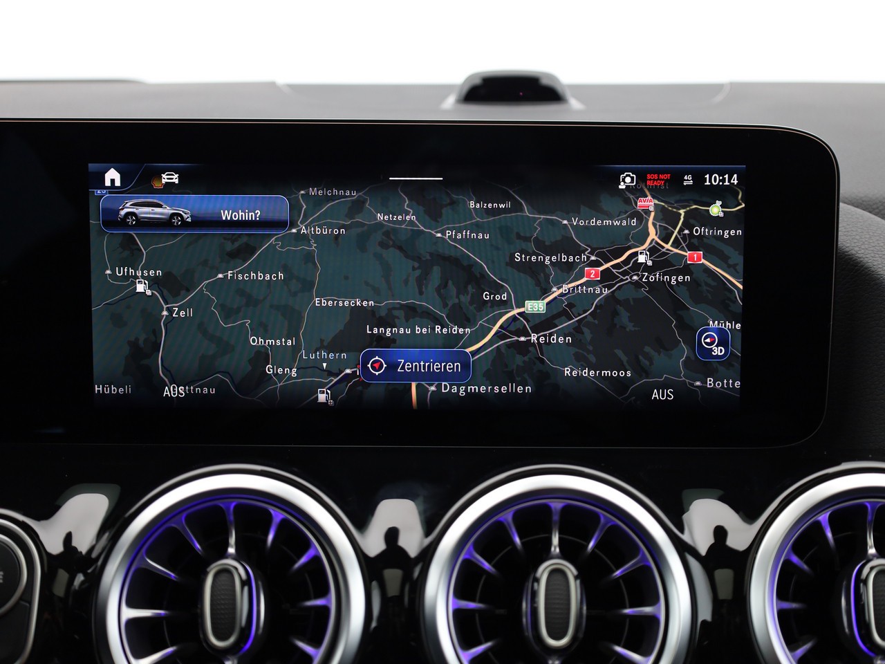 MERCEDES-BENZ GLA 200 7G-DCT-image-13