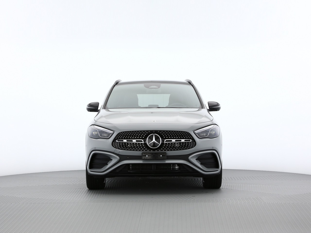 MERCEDES-BENZ GLA 200 7G-DCT-image-1