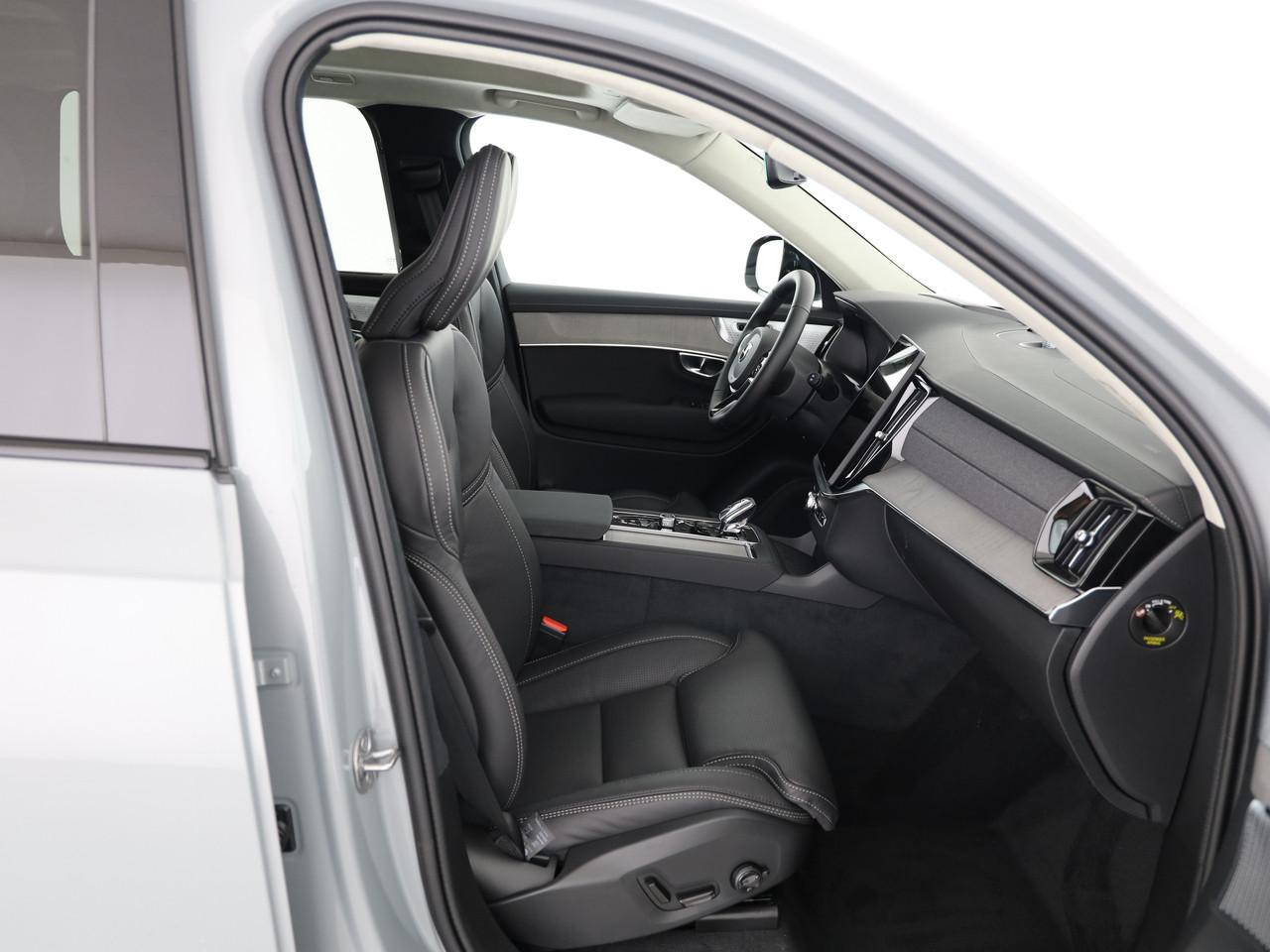 VOLVO XC90 2.0 T8 TE Black Edition AWD-image-10