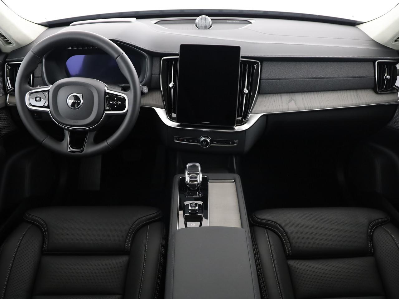 VOLVO XC90 2.0 T8 TE Black Edition AWD-image-14
