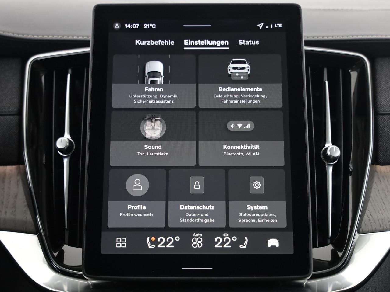 VOLVO XC90 2.0 T8 TE Black Edition AWD-image-19