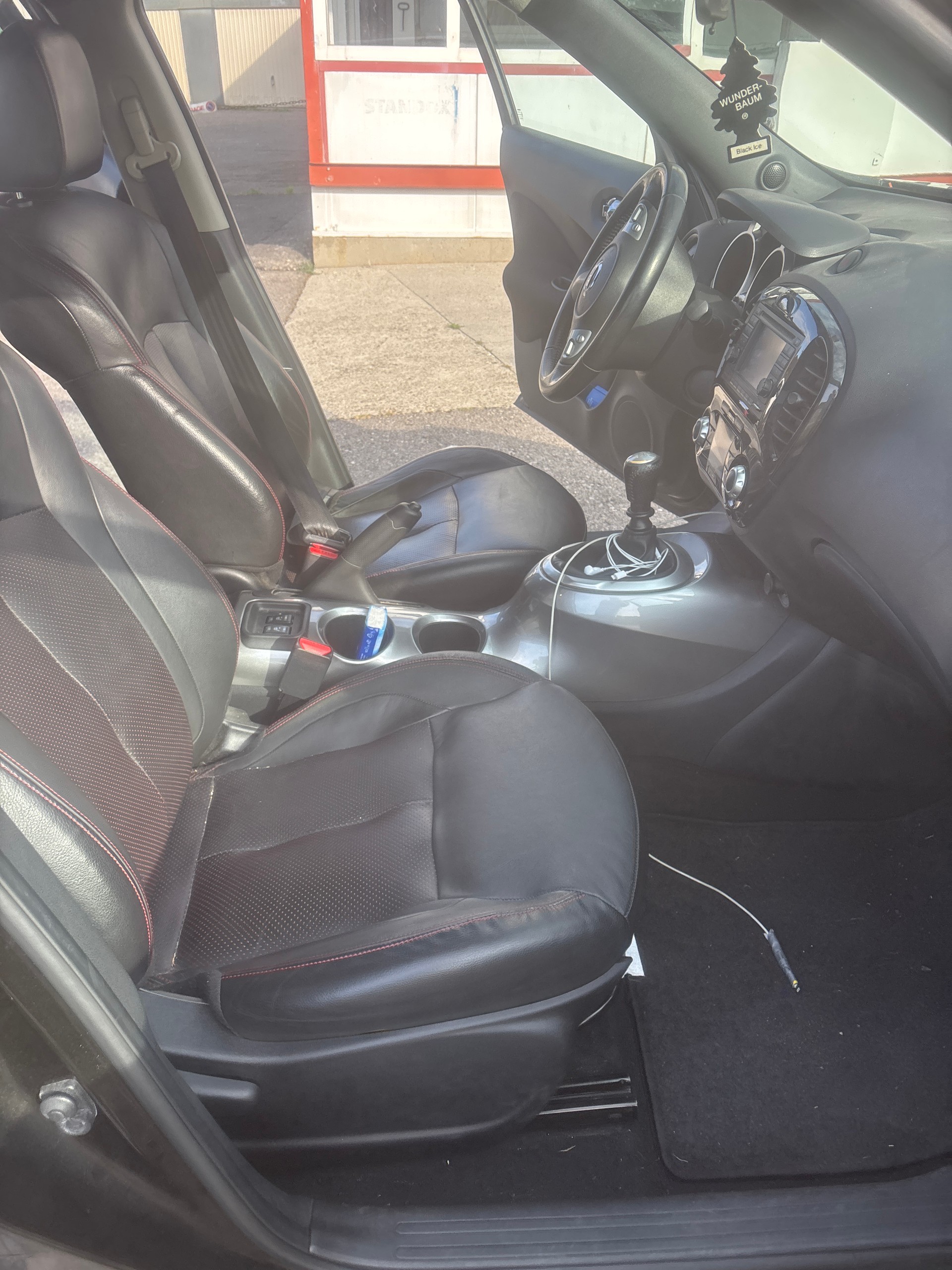 NISSAN Juke 1.6 DIG-T tekna-image-11