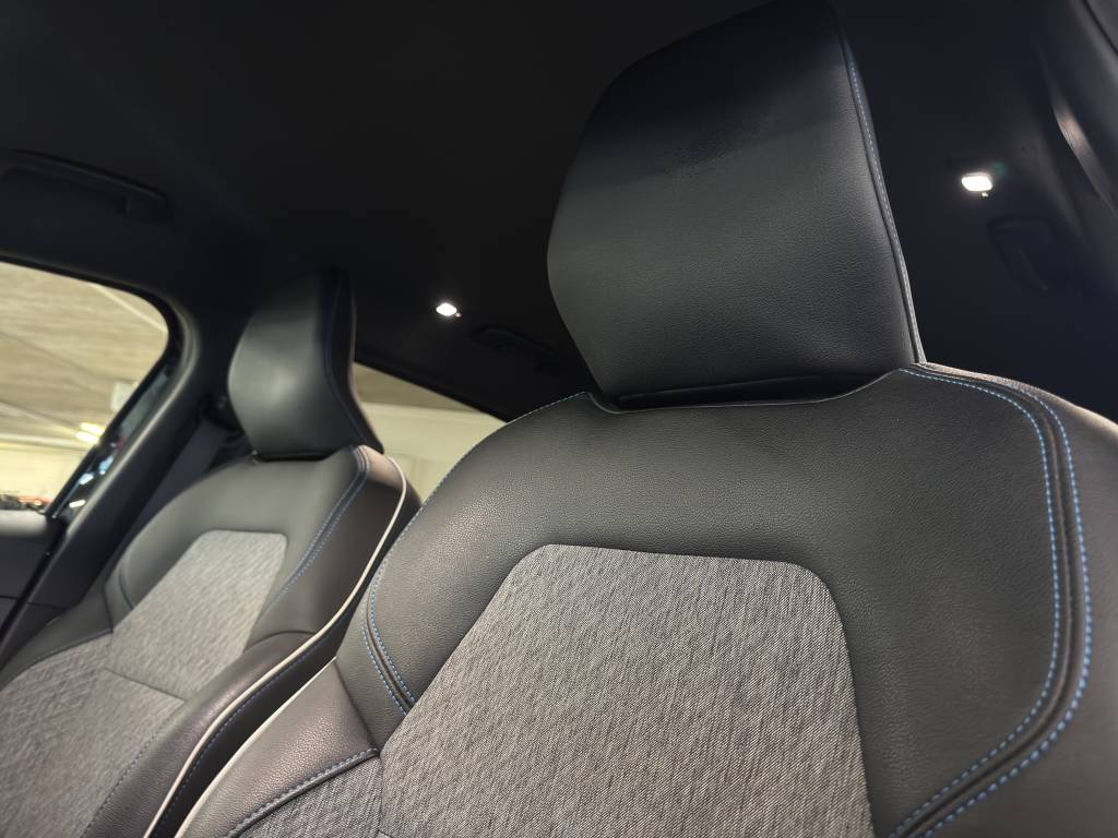 RENAULT Clio 1.6 E-Tech Edition One-image-9