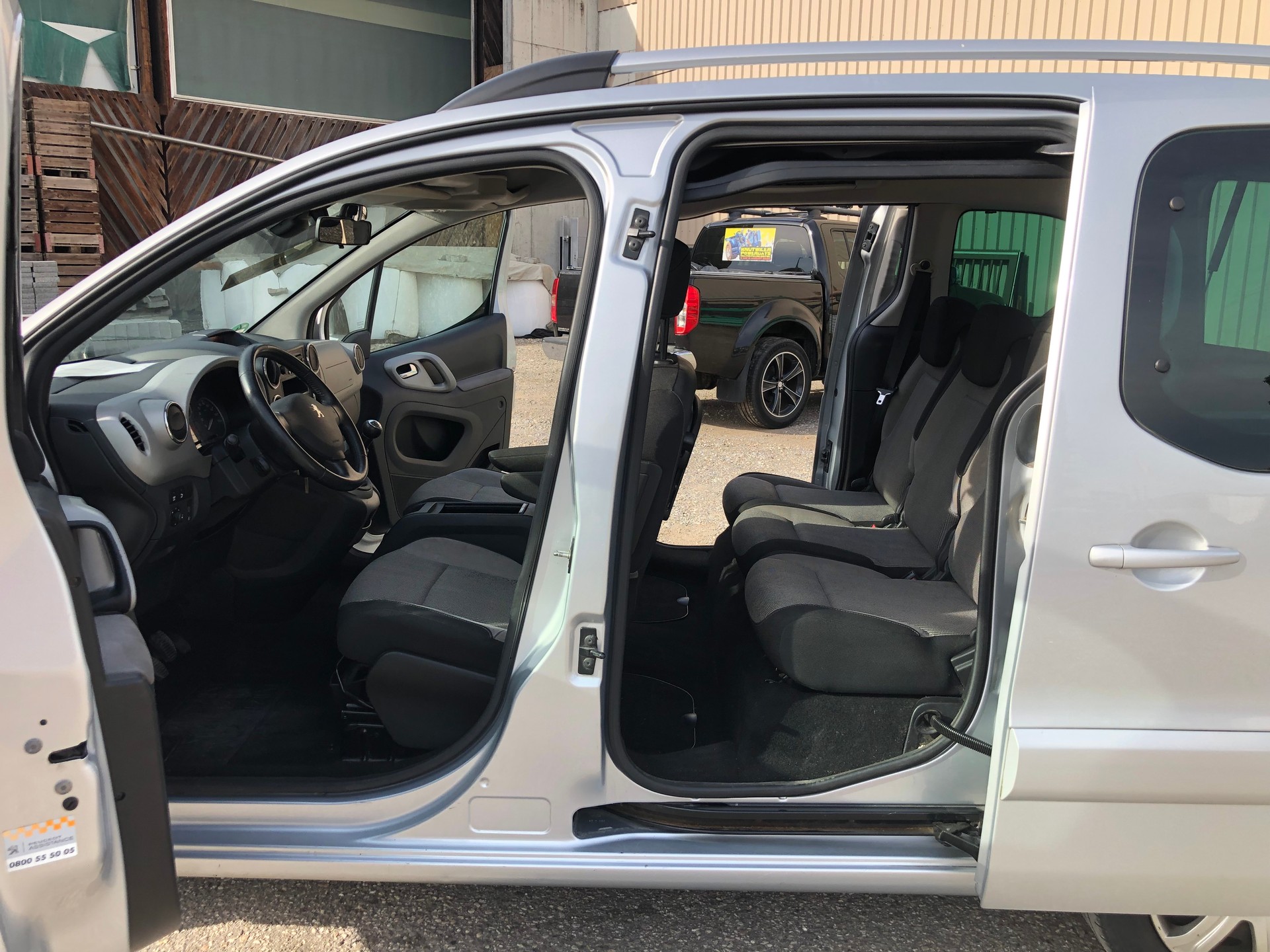 PEUGEOT Partner 1.6 HDI Trendy Clim-image-7