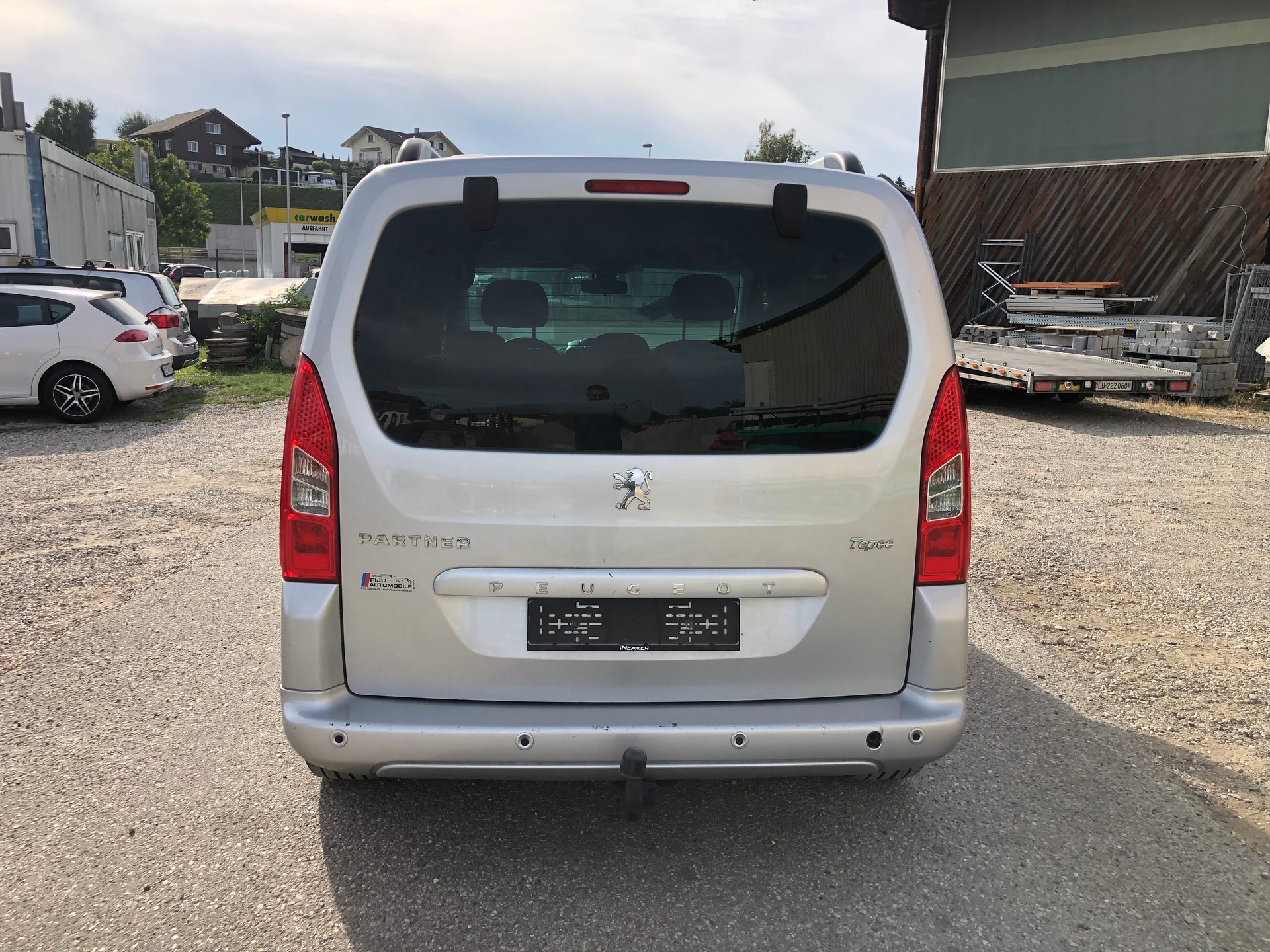 PEUGEOT Partner 1.6 HDI Trendy Clim-image-5
