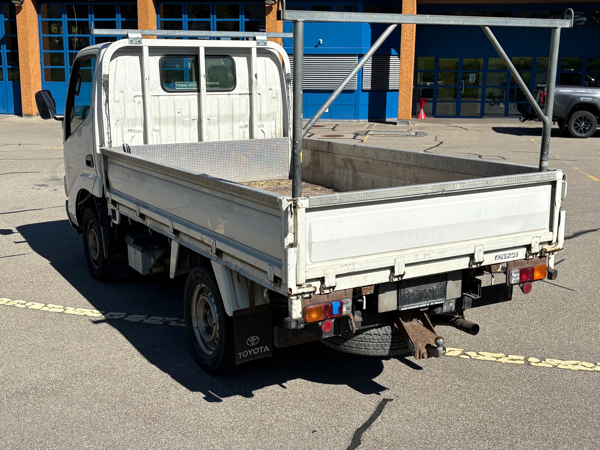 TOYOTA Dyna 100 3.0 D-4D-image-6