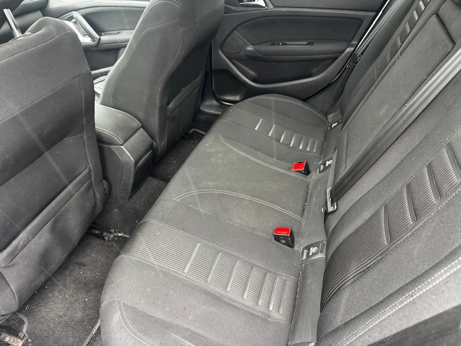 PEUGEOT 308 1.6 THP Style-image-6