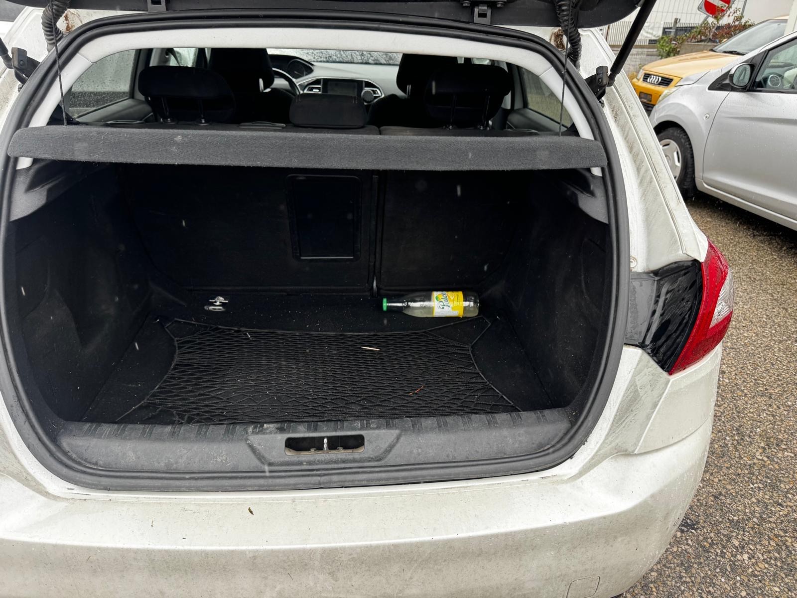 PEUGEOT 308 1.6 THP Style-image-8