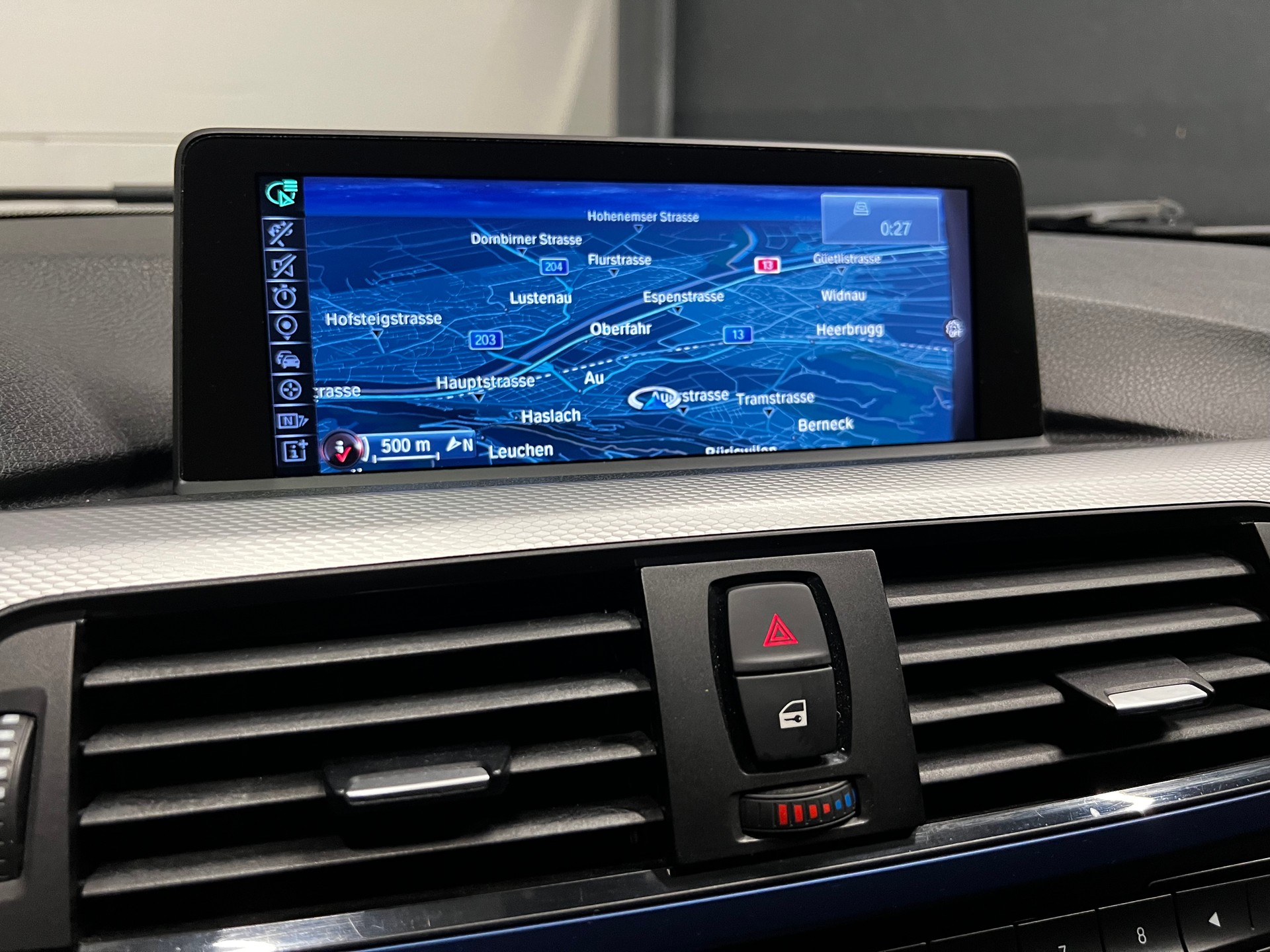 BMW 320d SAG Touring-image-9