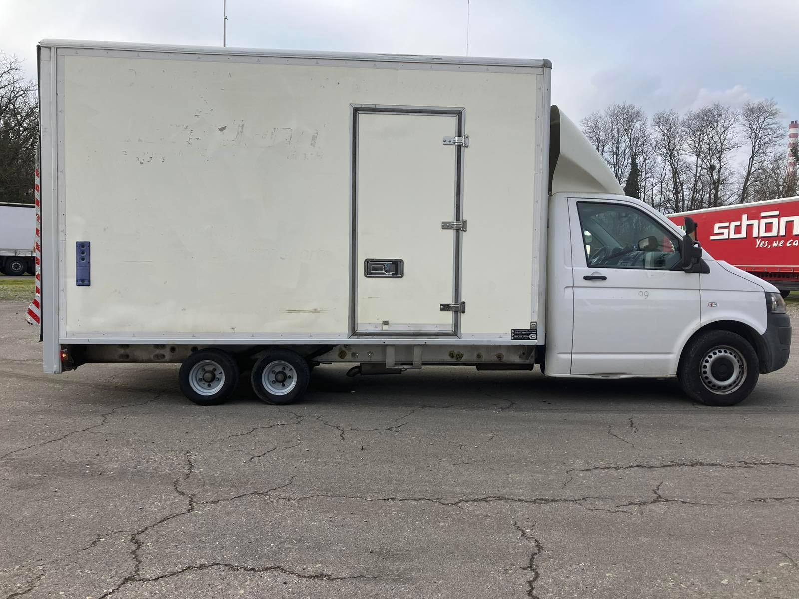VW Kasten mit Hebebühne-image-1