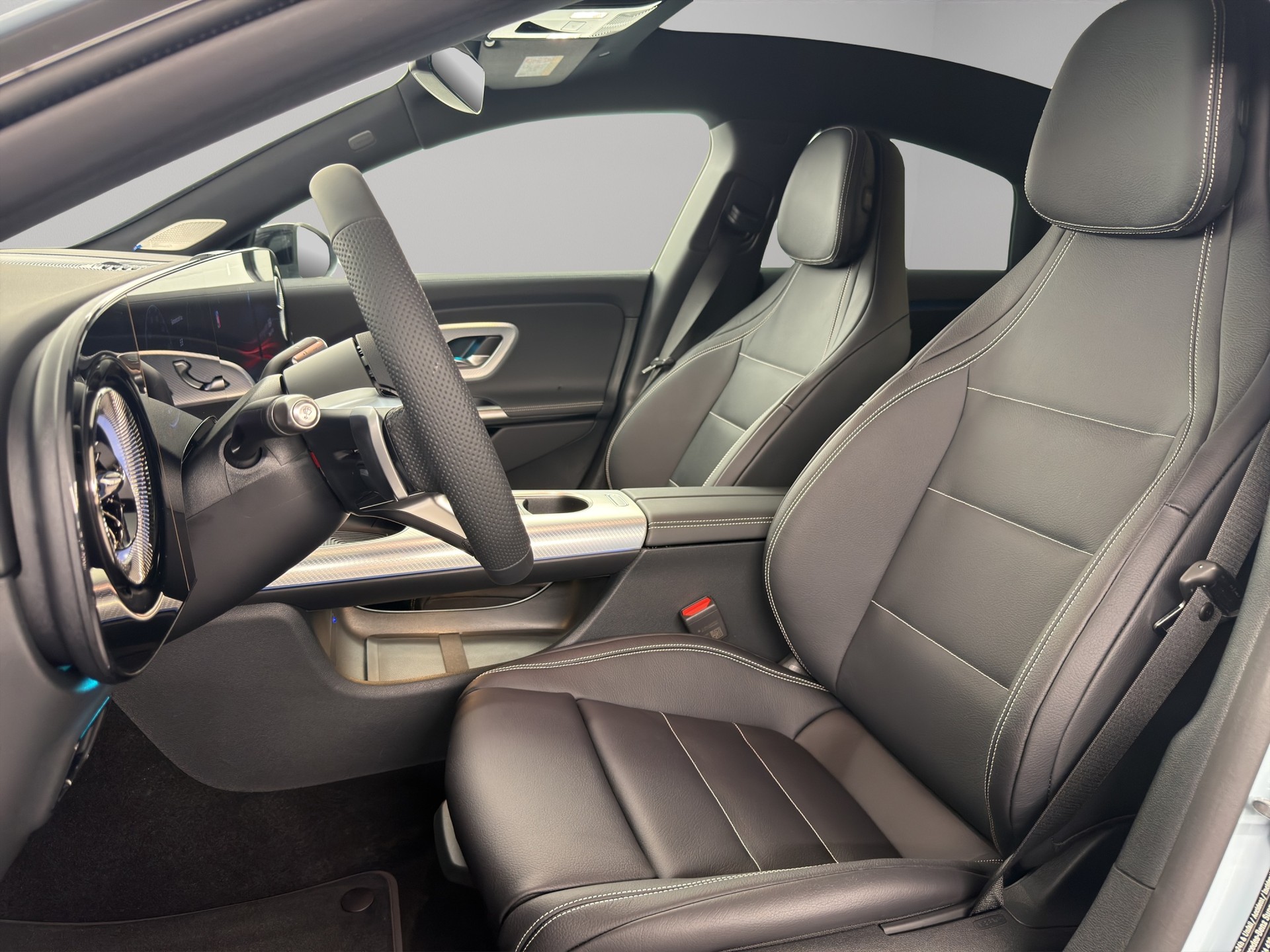 MERCEDES-BENZ CLA-Klasse C178 CLA 220 AMG Line 4matic-image-8