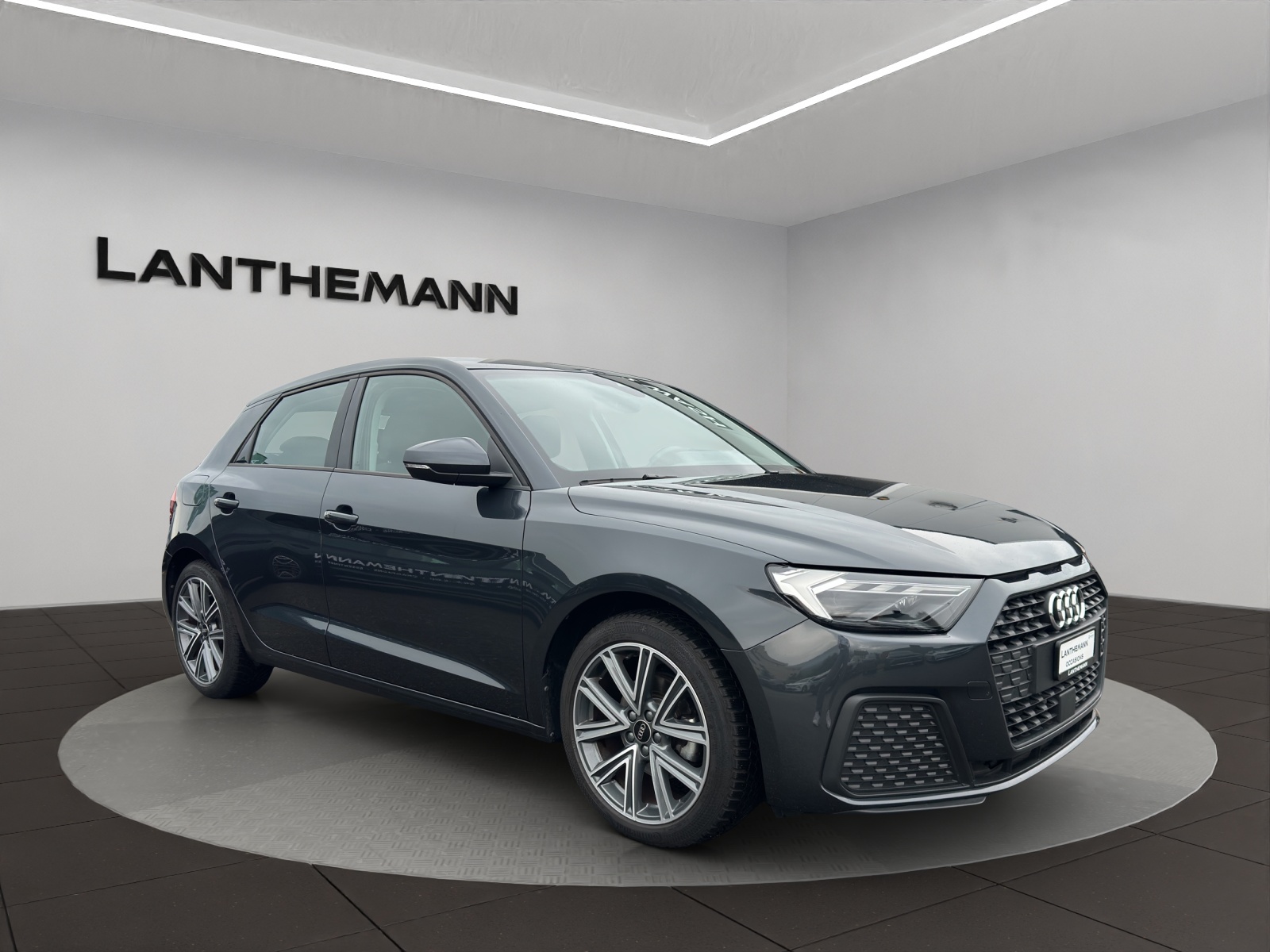 AUDI A1 Sportback 30 TFSI Attraction S-tronic-image-5