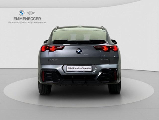 BMW iX2 U10 30 xDrive-image-3