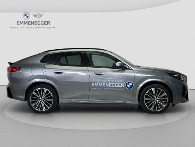 BMW iX2 U10 30 xDrive-image-5