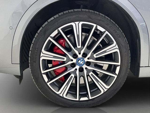 BMW iX2 U10 30 xDrive-image-7
