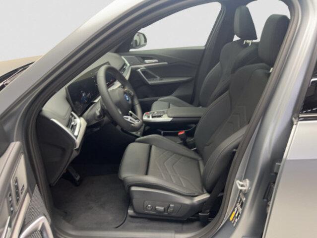BMW iX1 U11 20 eDrive-image-8