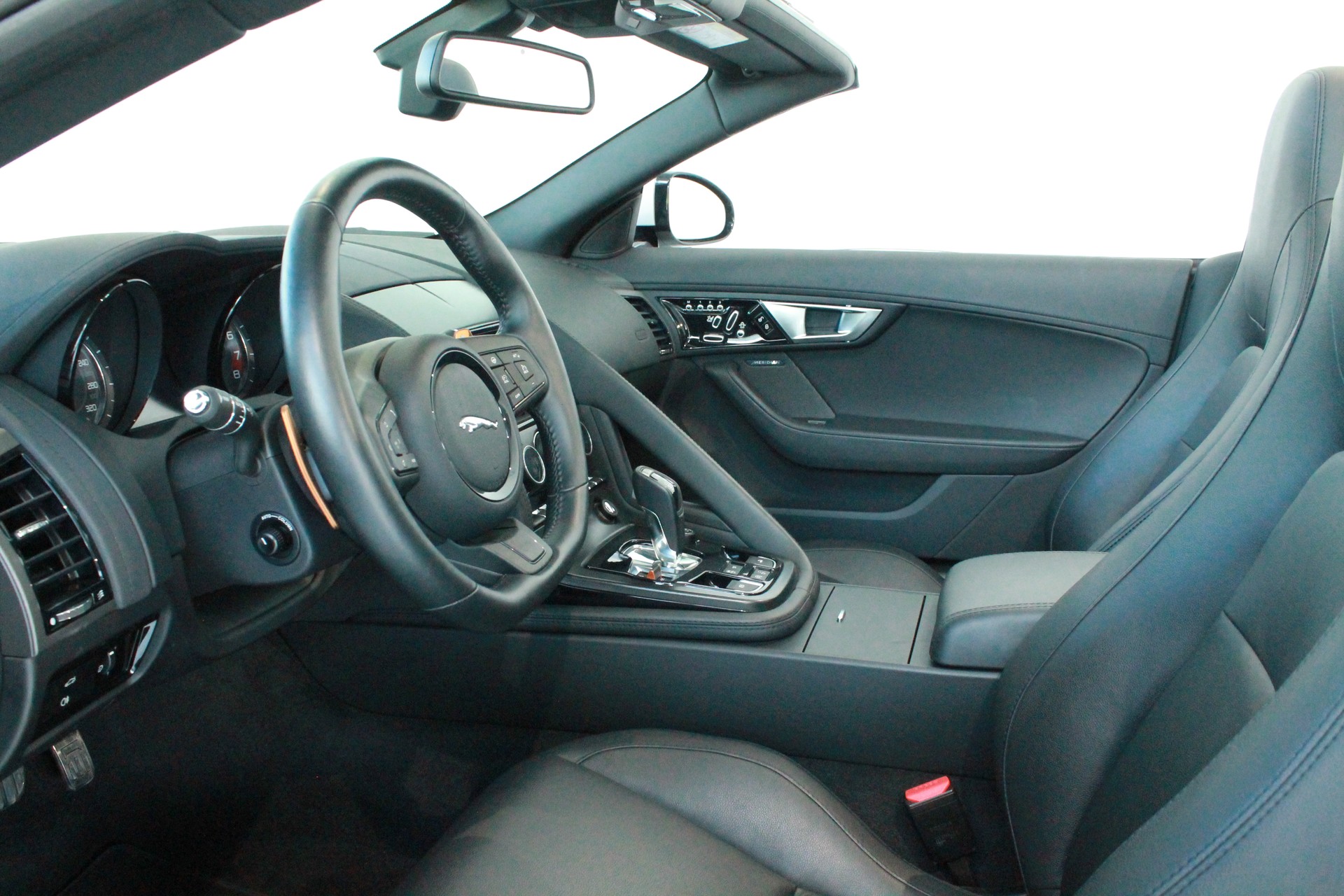 JAGUAR F-Type Convertible S 5.0 V8 S/C-image-3
