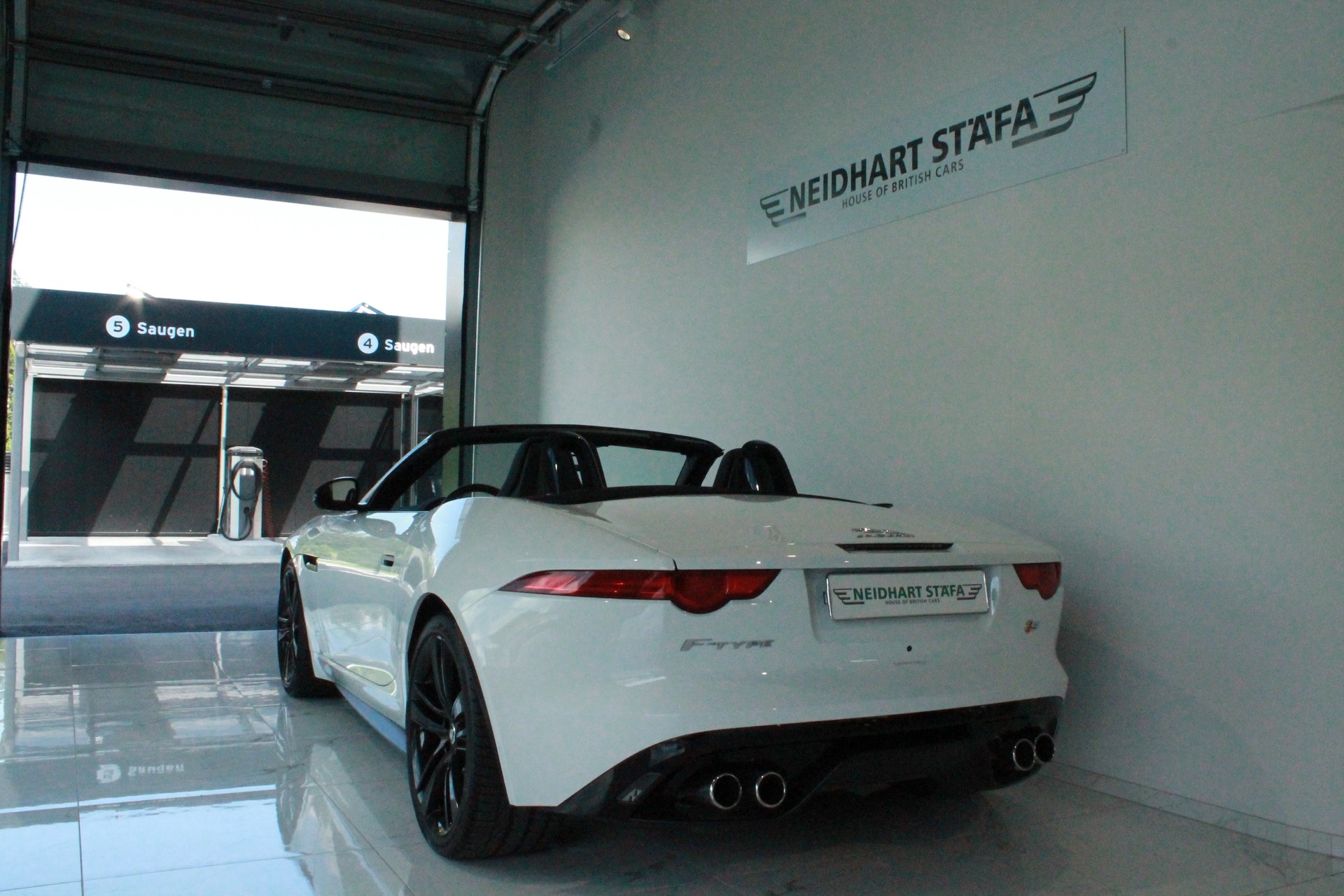 JAGUAR F-Type Convertible S 5.0 V8 S/C-image-2