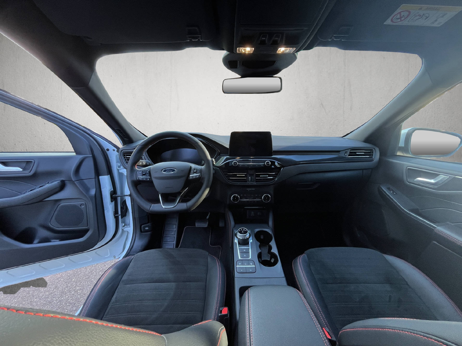 FORD Kuga 2.5 Plug-in Hybrid ST-Line X-image-11