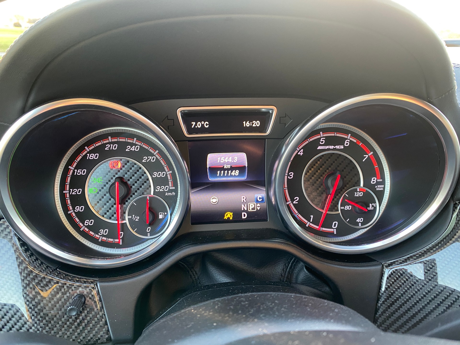 MERCEDES-BENZ GLE 63 S AMG 4Matic Speedshift Plus 7G-Tronic-image-16
