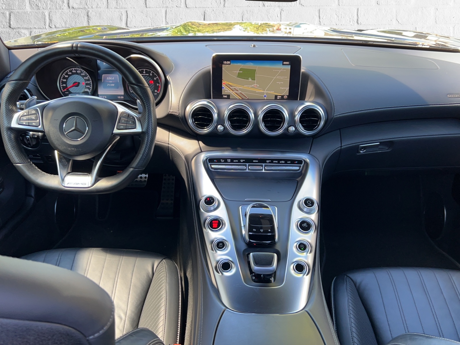 MERCEDES-BENZ AMG GT Speedshift DCT-image-19