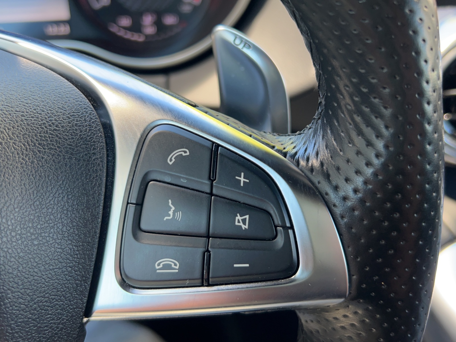 MERCEDES-BENZ AMG GT Speedshift DCT-image-16