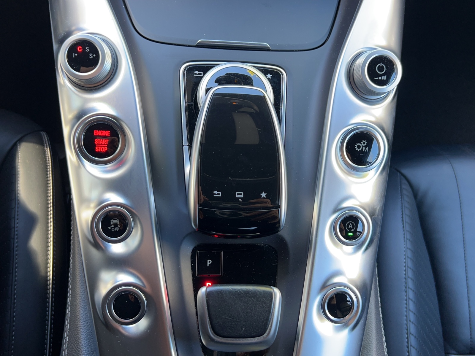 MERCEDES-BENZ AMG GT Speedshift DCT-image-25